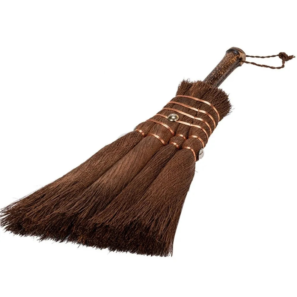 Eco-friendly Traditional Tea Cleaning Brush Handmade Vintage Tea Ware Scrubber Portable Natural Mini Whisk Broom Dust Removal