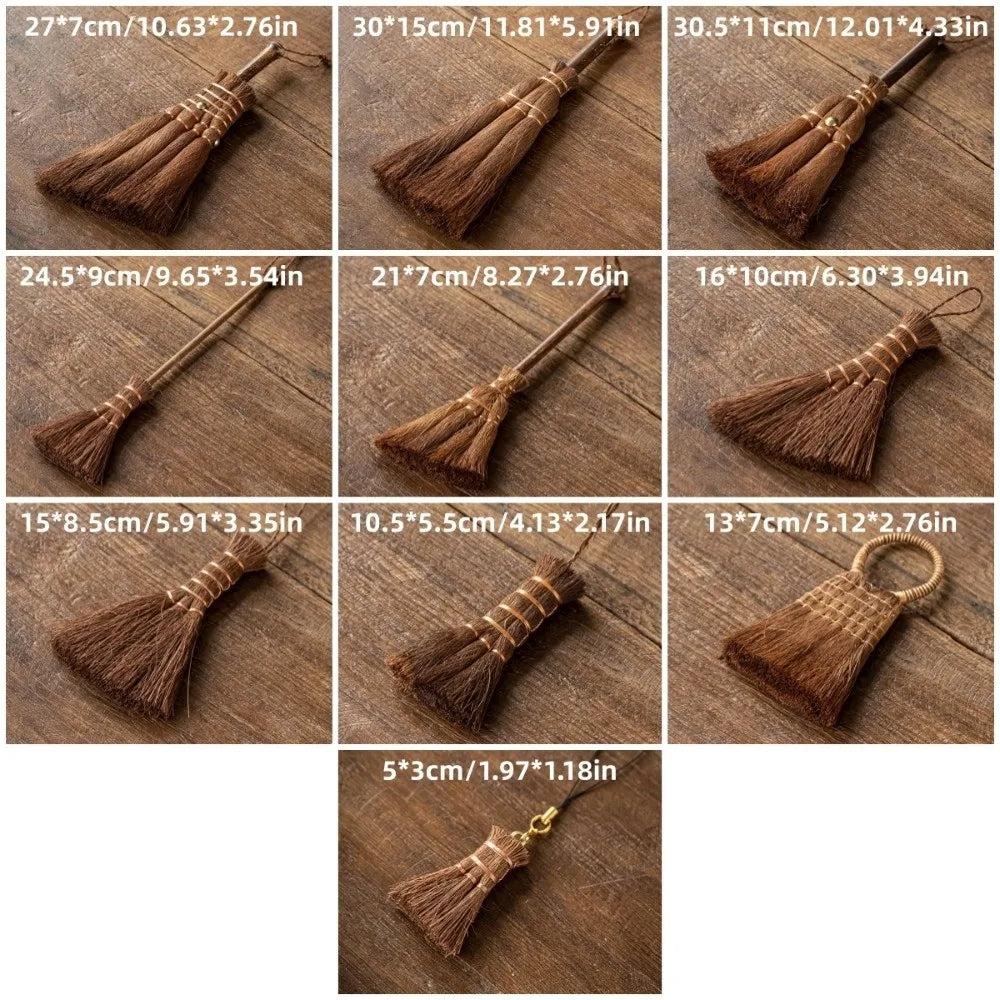 Eco-friendly Traditional Tea Cleaning Brush Handmade Vintage Tea Ware Scrubber Portable Natural Mini Whisk Broom Dust Removal