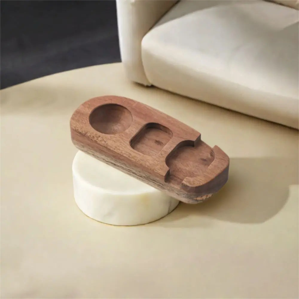 Kitchen Accessories Wooden Egg Tray Eco-Friendly Creative Egg Cup Stand Simple Handmade Eggshell Cup Home